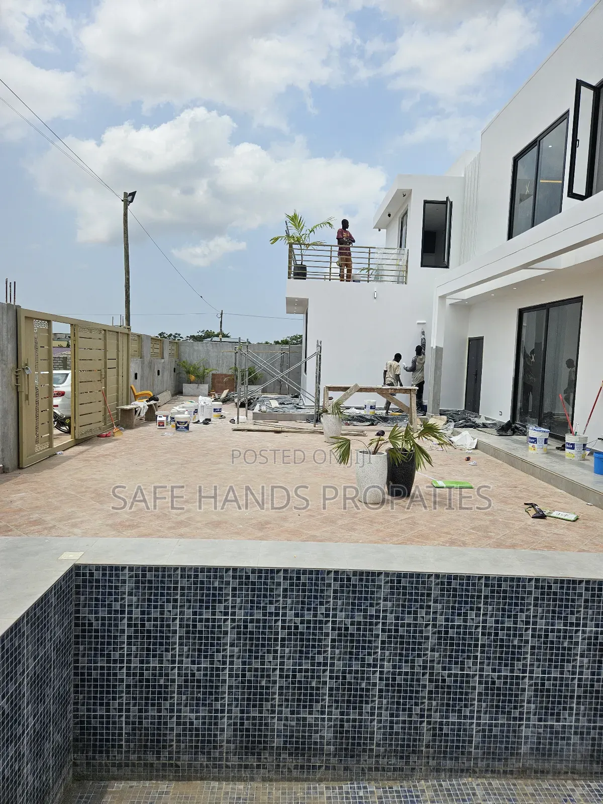 Furnished 4bdrm House in East Legon, Accra Metropolitan for sale