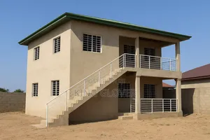 5bdrm House in Amasaman for sale