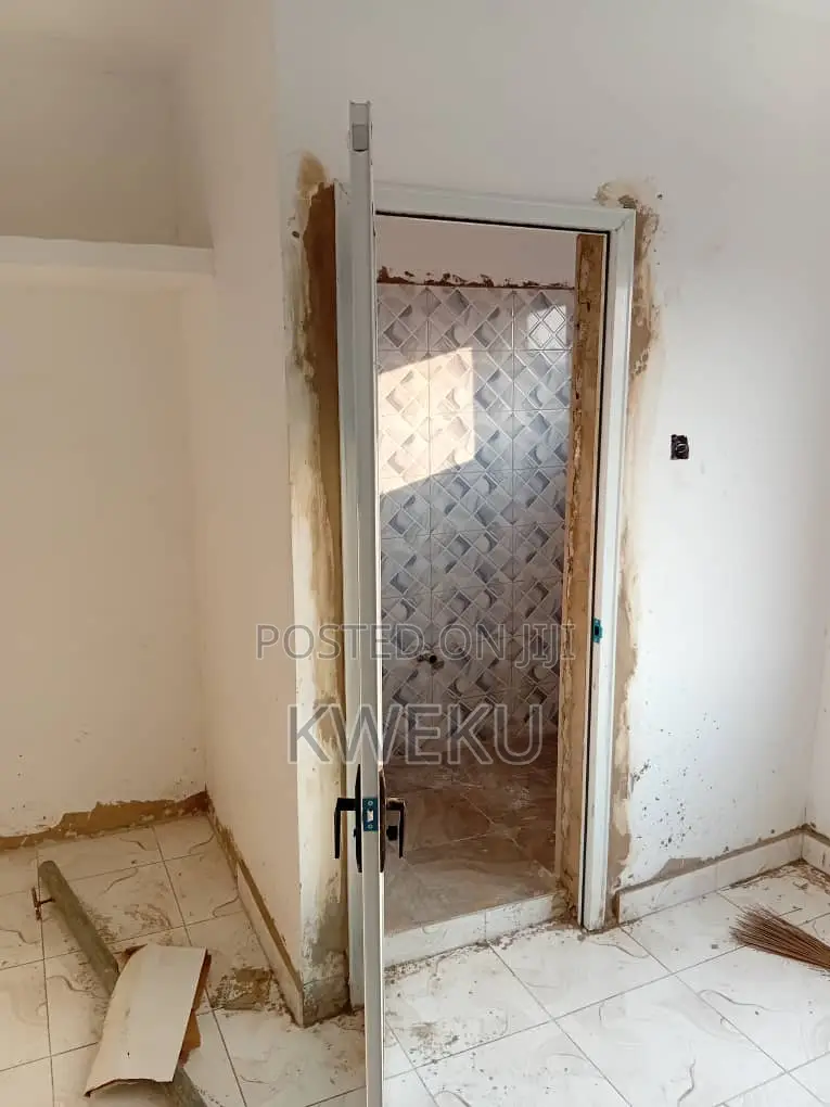 1bdrm Apartment in Estate Agency, Spintex for rent