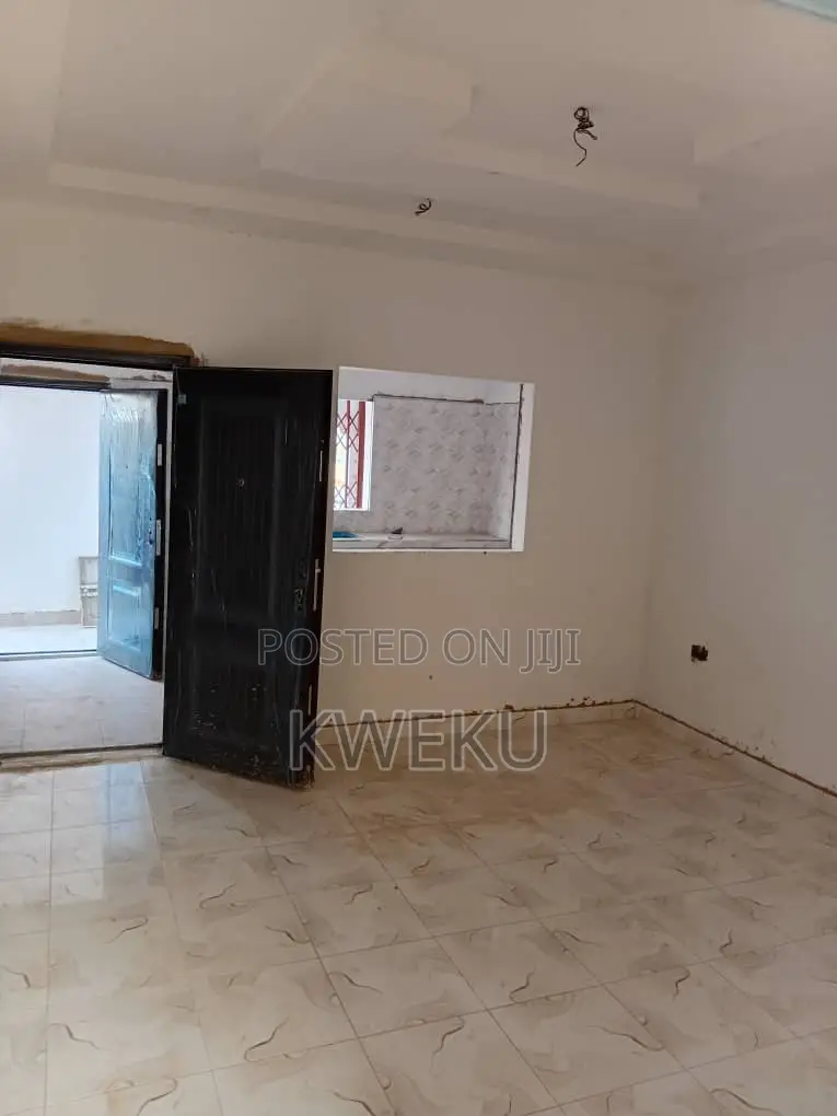 1bdrm Apartment in Estate Agency, Spintex for rent