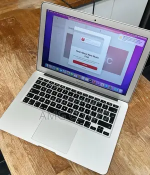 Laptop Apple MacBook Air 2017 8GB Intel Core I5 SSD 256GB