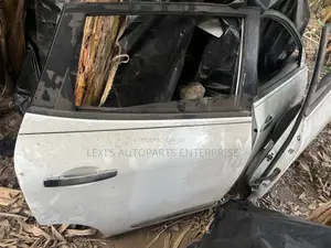 Nissan Rogue 2010,2011,2012 Doors Set Available