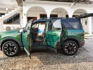 Ford Bronco Sport 2023 Green
