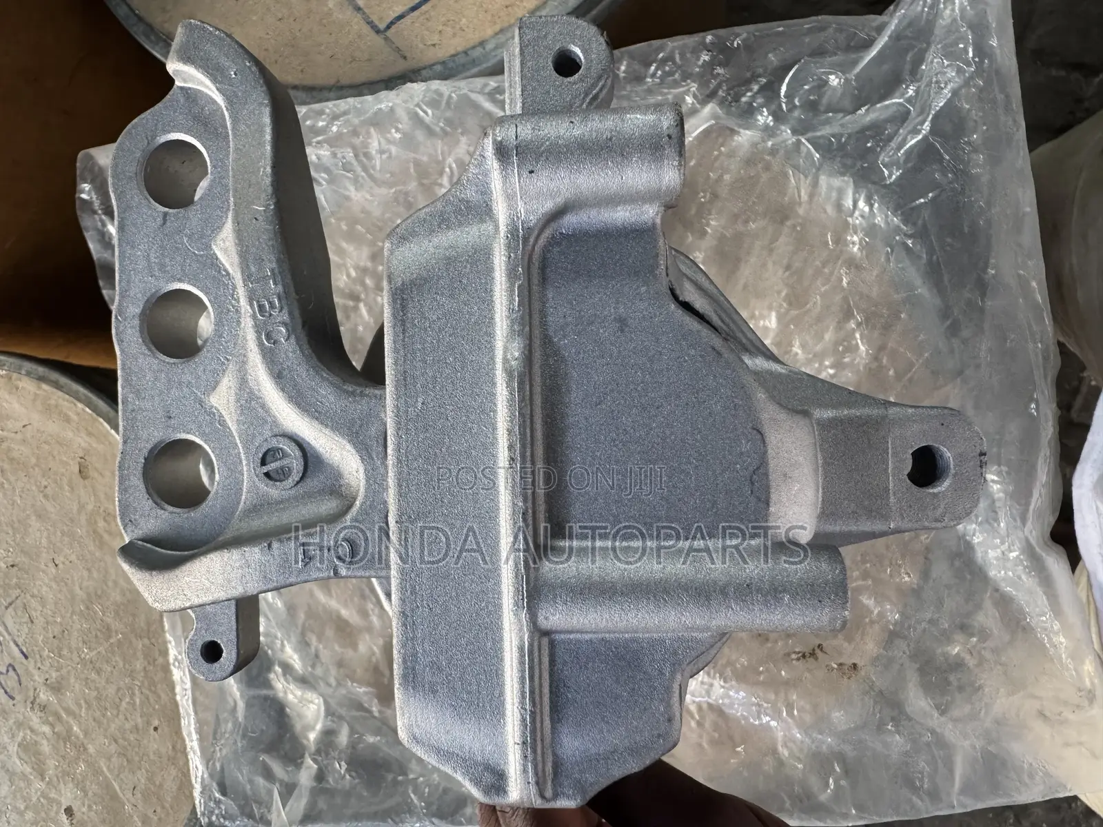 Honda Civic Engine Seat.