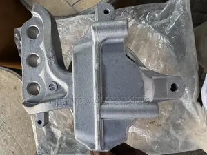 Honda Civic Engine Seat.
