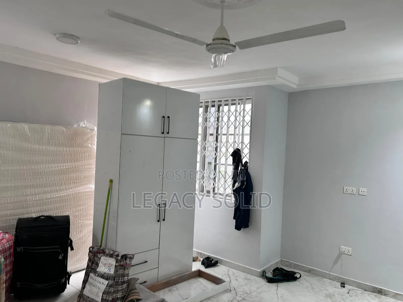 1bdrm Apartment in Legacy  Solid  Real, Baatsona Total for rent