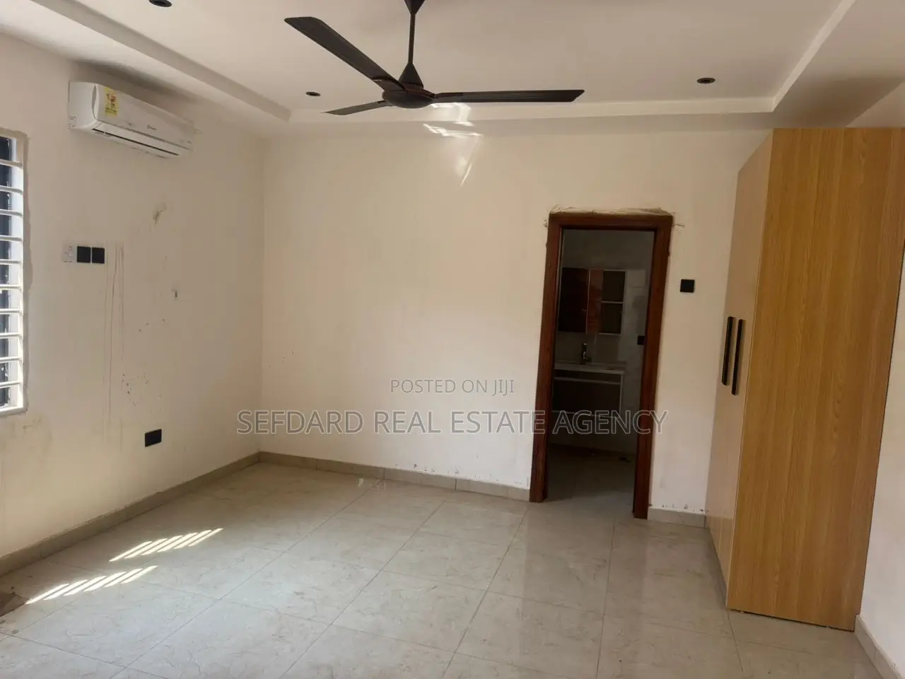 4bdrm Duplex in Mile 7 for rent