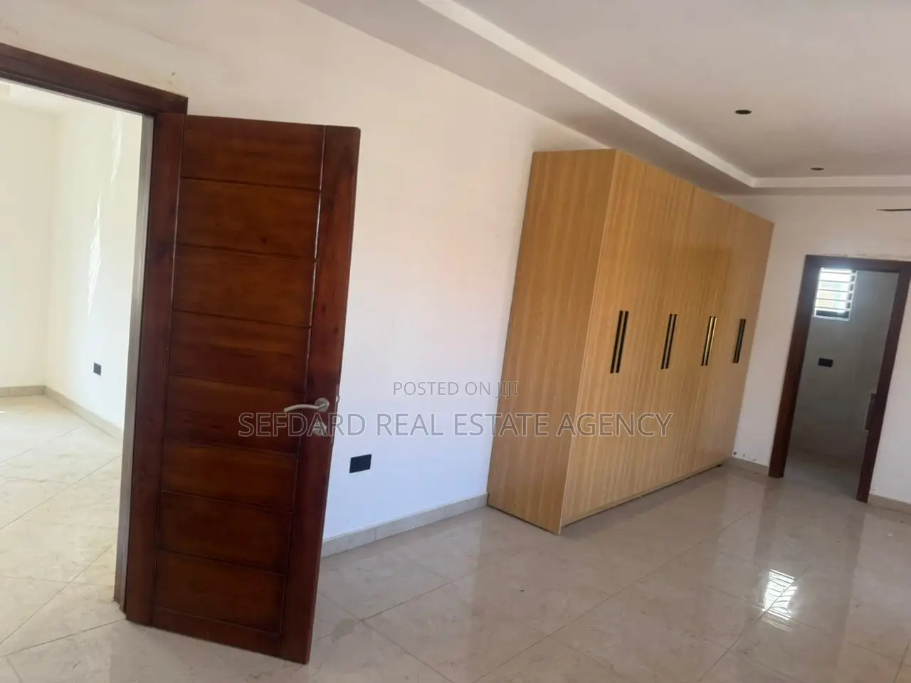 4bdrm Duplex in Mile 7 for rent
