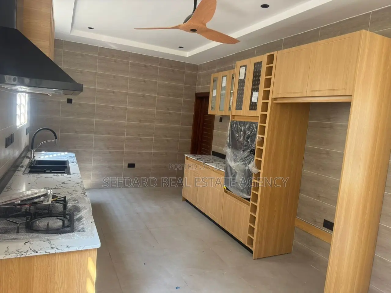 4bdrm Duplex in Mile 7 for rent