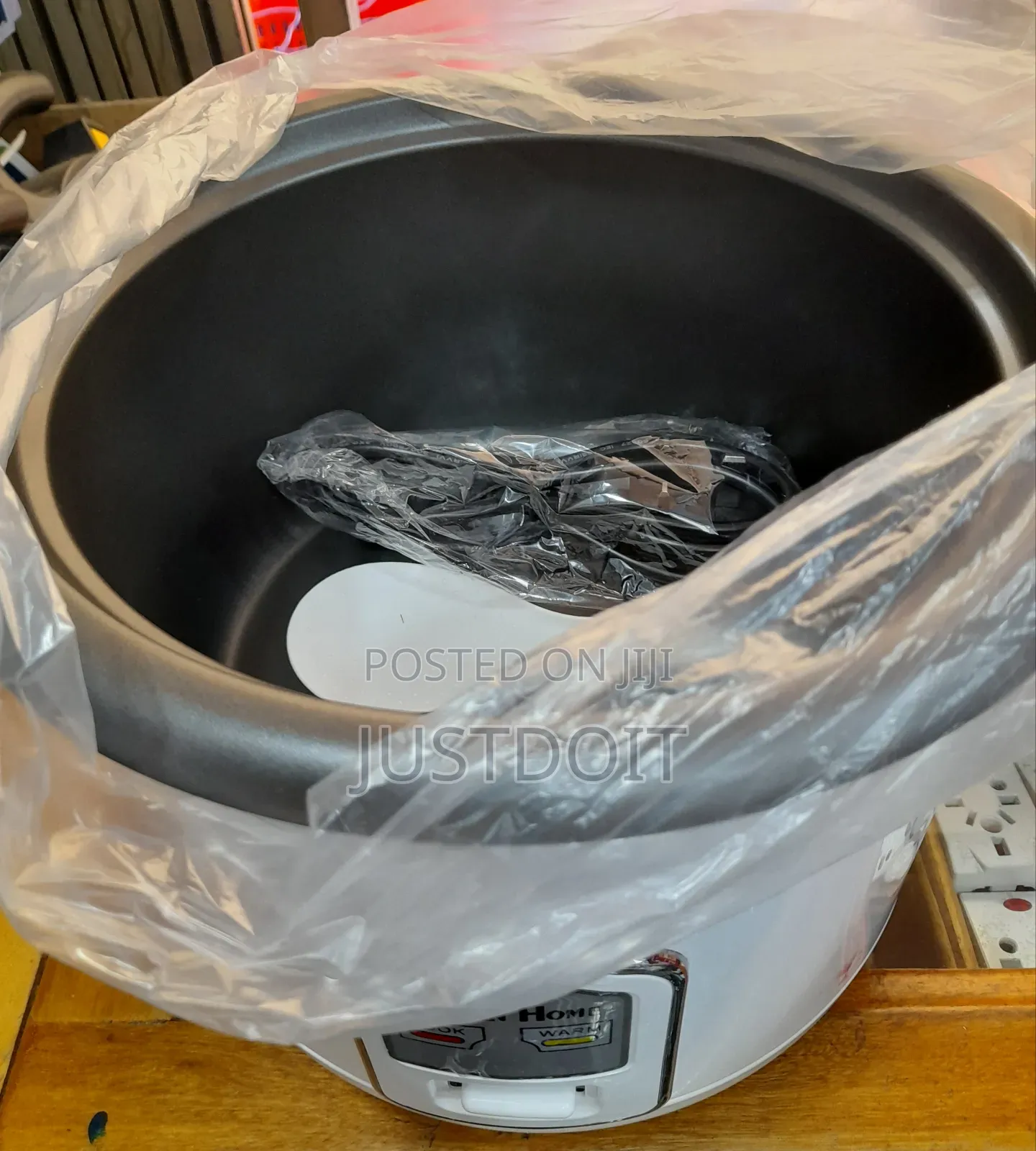 5l Italian Home Rice Cooker - Glass Top.