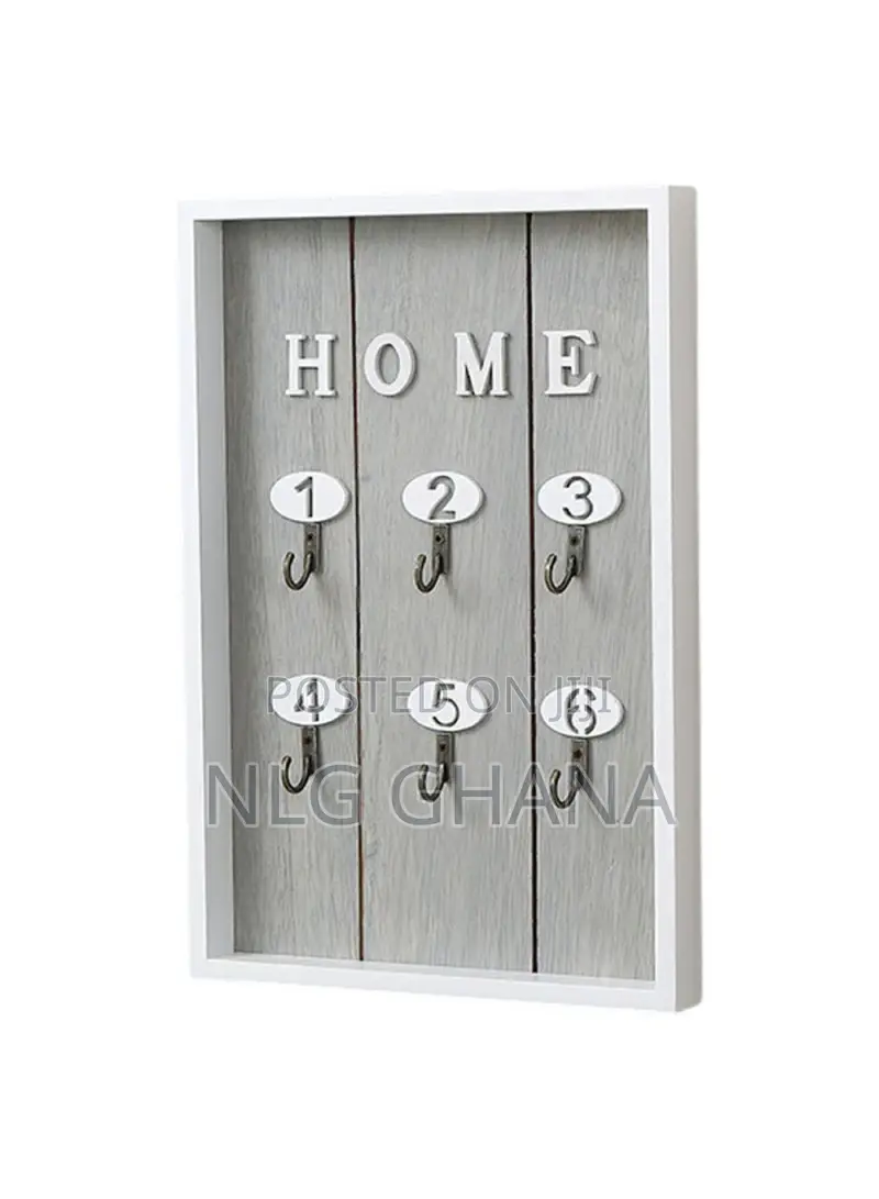 Creative Wall-Mounted Key Jewelry Hanging Organizer. Tvx28497