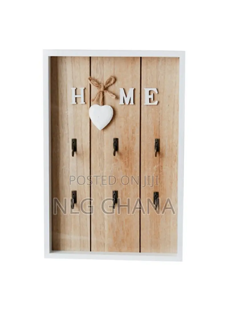 Creative Wall-Mounted Key Jewelry Hanging Organizer. Tvx28497