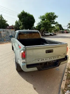Toyota Tacoma TRD Sport Double Cab 5' Bed V6 MT 2023 Gray