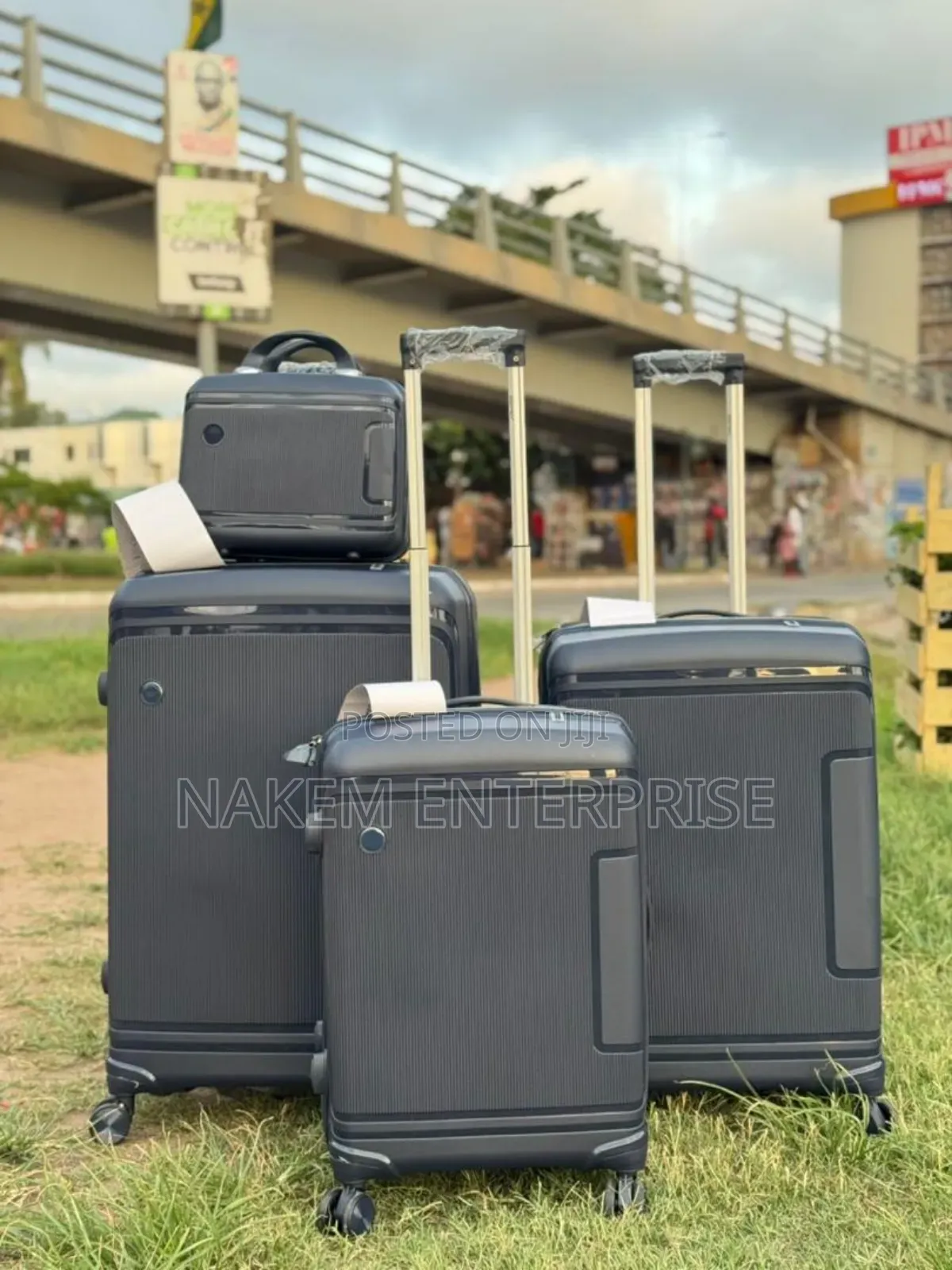 4in1 Anticrack Trolling Travelling Luggage at Nakem Ent