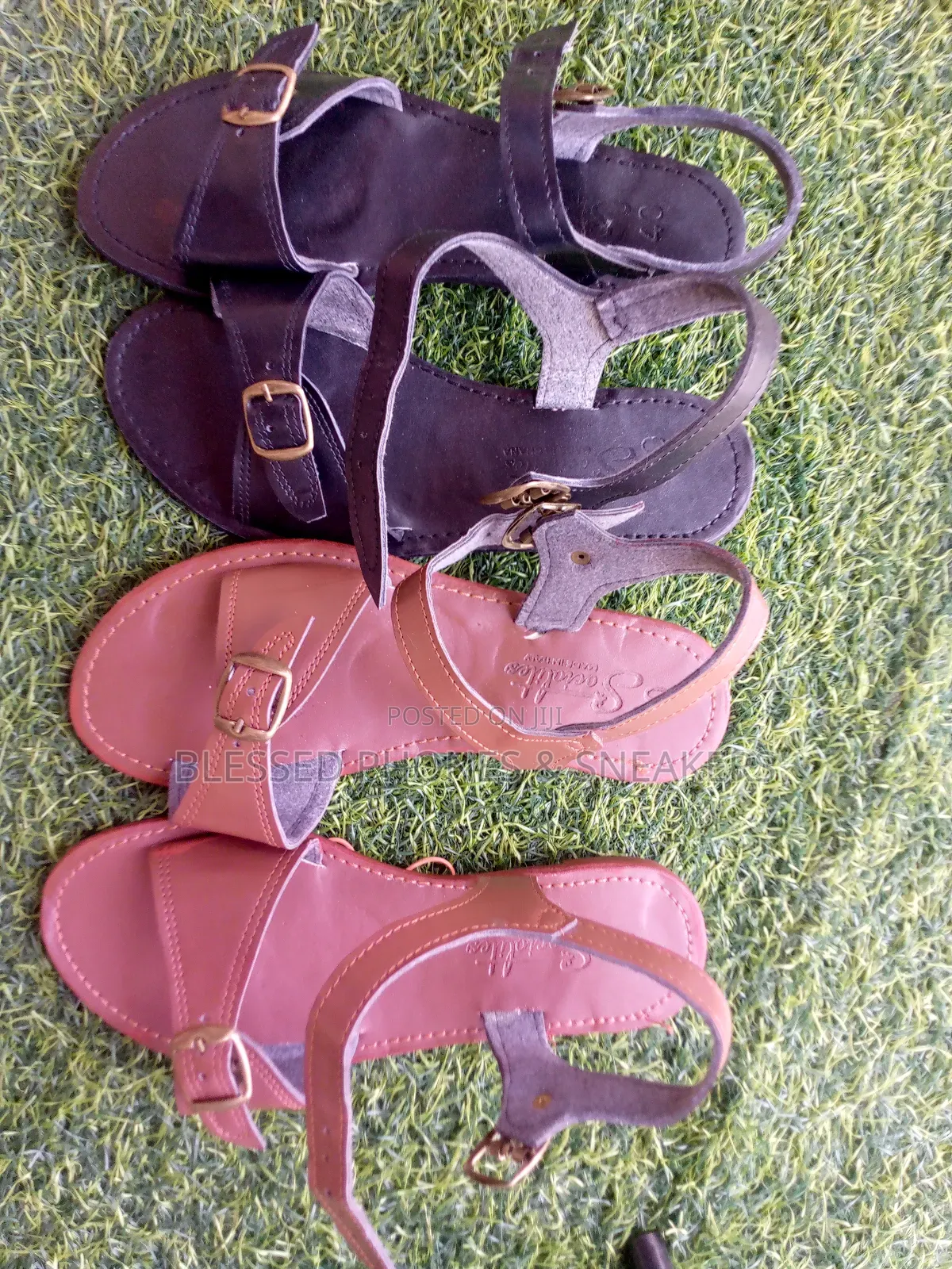 Ladies Flat Up Sandals