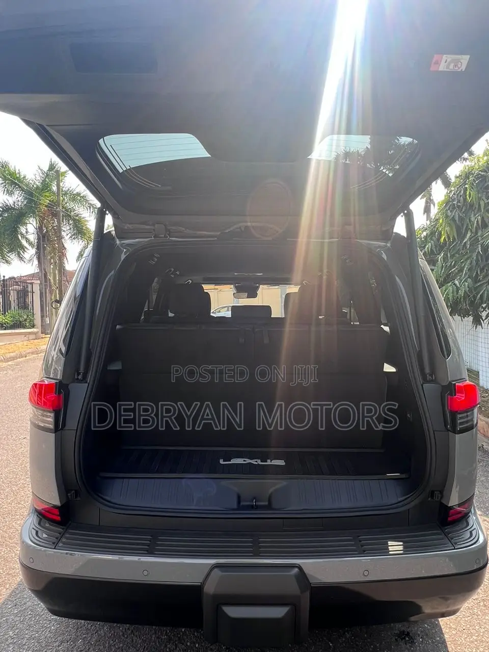 Lexus GX 2025 Gray