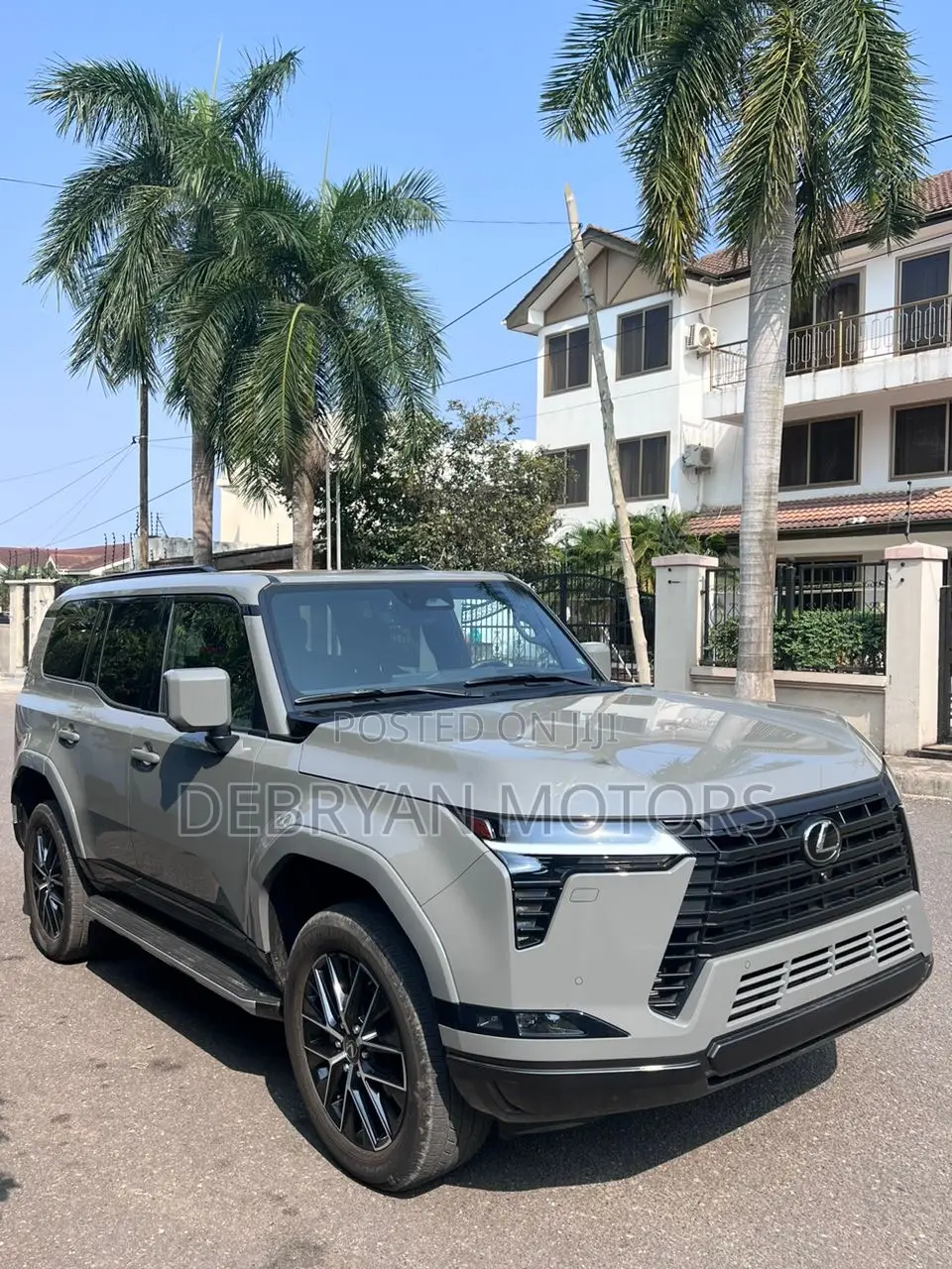 Lexus GX 2025 Gray