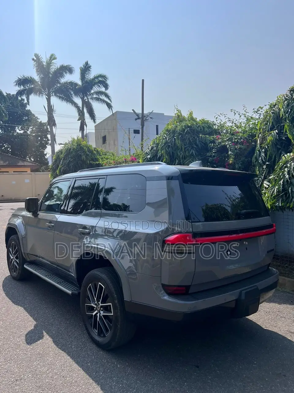 Lexus GX 2025 Gray