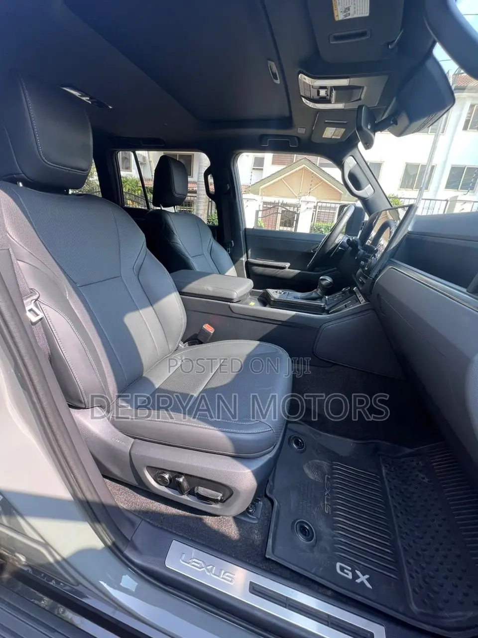 Lexus GX 2025 Gray