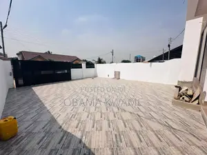 4bdrm Mansion in Gringo Lynks Premium, Baatsona Total for sale