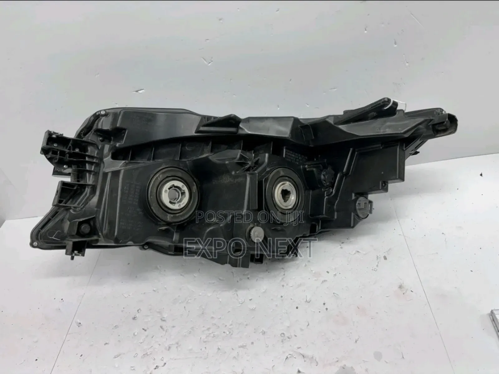2016-2022 Honda Pilot Ridgeline Halogen Right Oem Headlight