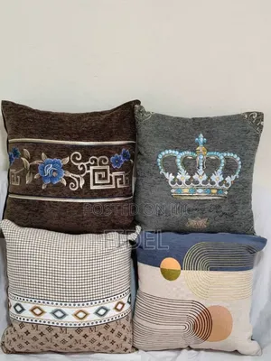 Pillows and Throw Pillows