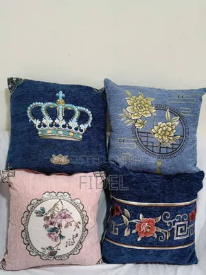 Pillows and Throw Pillows
