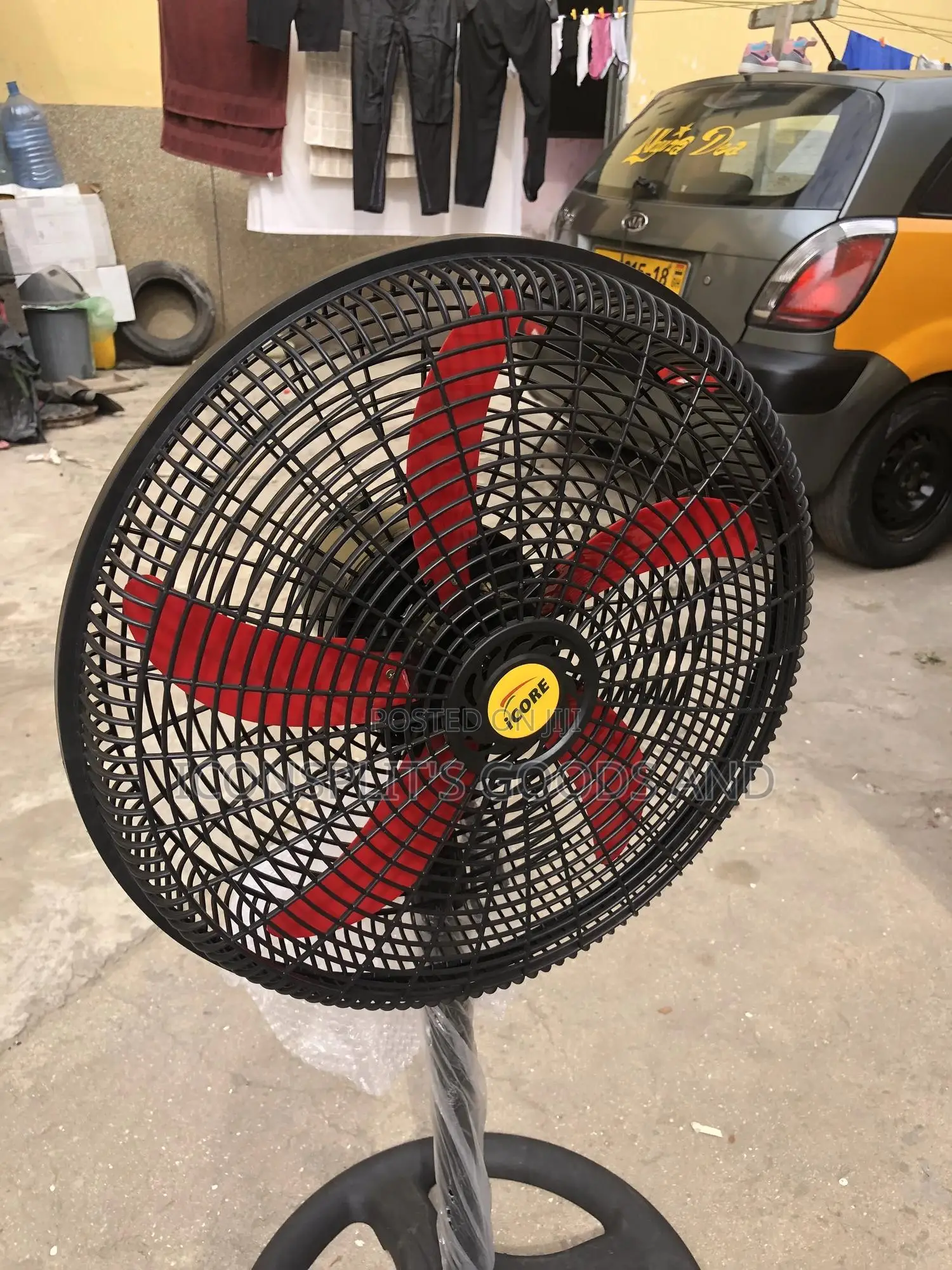 18” Standing Fan