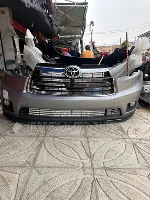 Highlander 2014-2016 Front Bumper