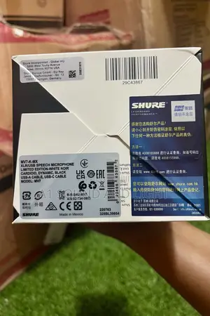 Shure Mv7 Usb / XLR Microphone for Live Streaming, Recording