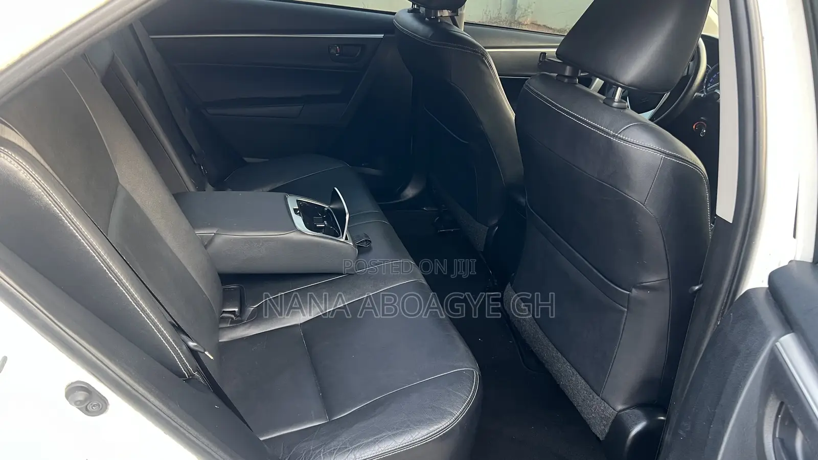 Toyota Corolla 2015 White
