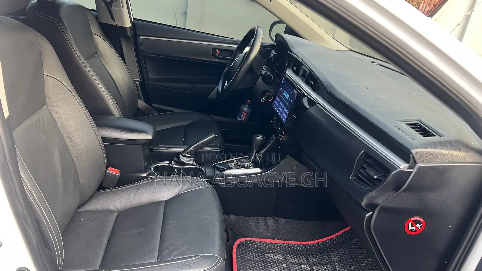 Toyota Corolla 2015 White