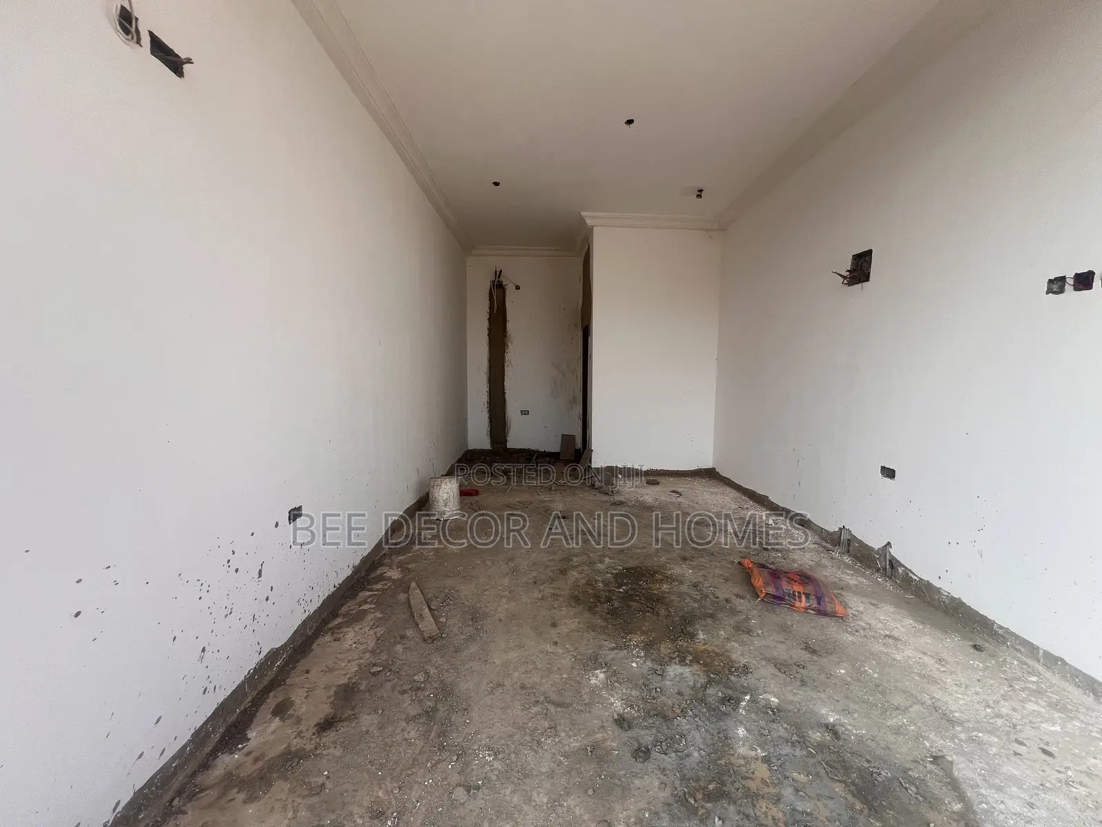 Prime Road Side Shop for Rent