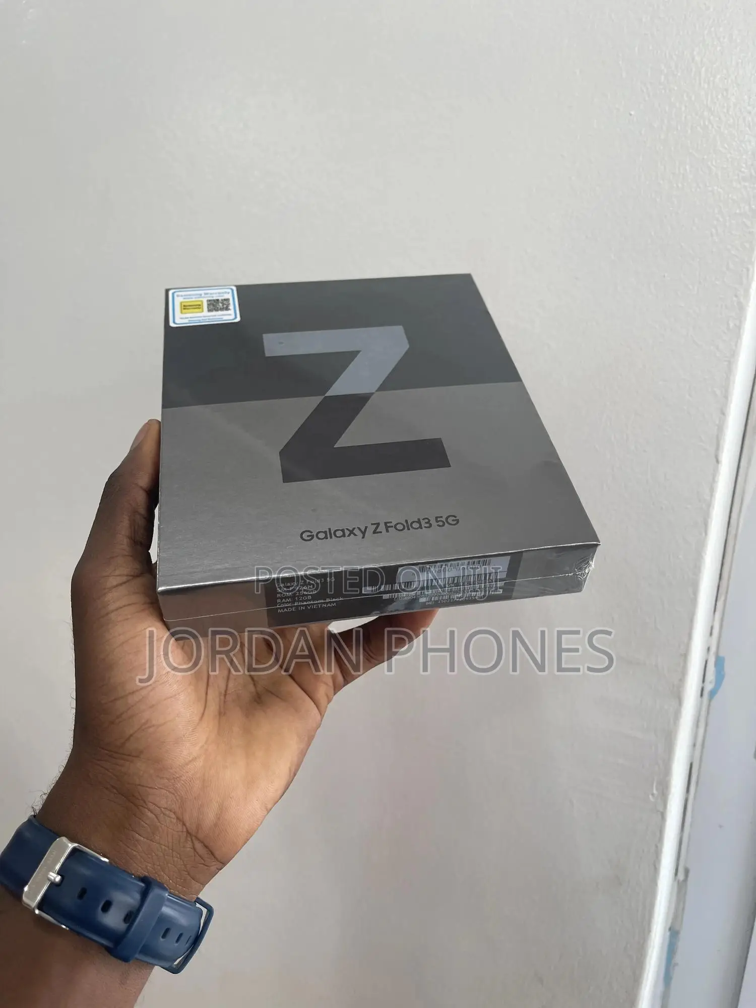 New Samsung Galaxy Z Fold 3 256 GB Black