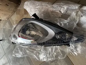 Honda Fit 2009-2013 Head Lamp Pair
