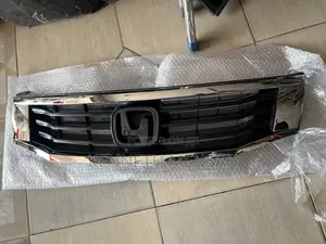 Honda Accord 2008-2010 Top Grill