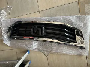 Honda Accord 2008-2010 Top Grill