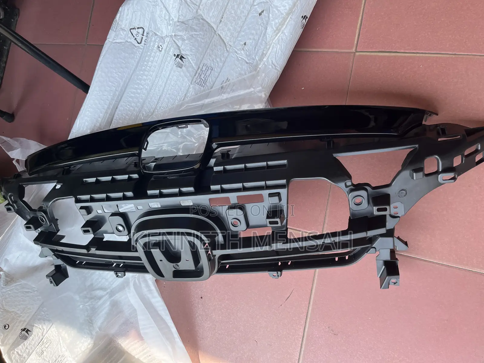 Honda Accord 202–2022 Top Grill With Base Black
