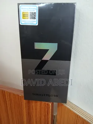 New Samsung Galaxy Z Flip 3 256 GB Black