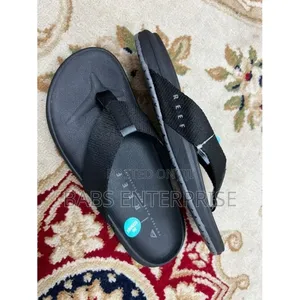 Reef Raglan Slippers Size 40 to 45