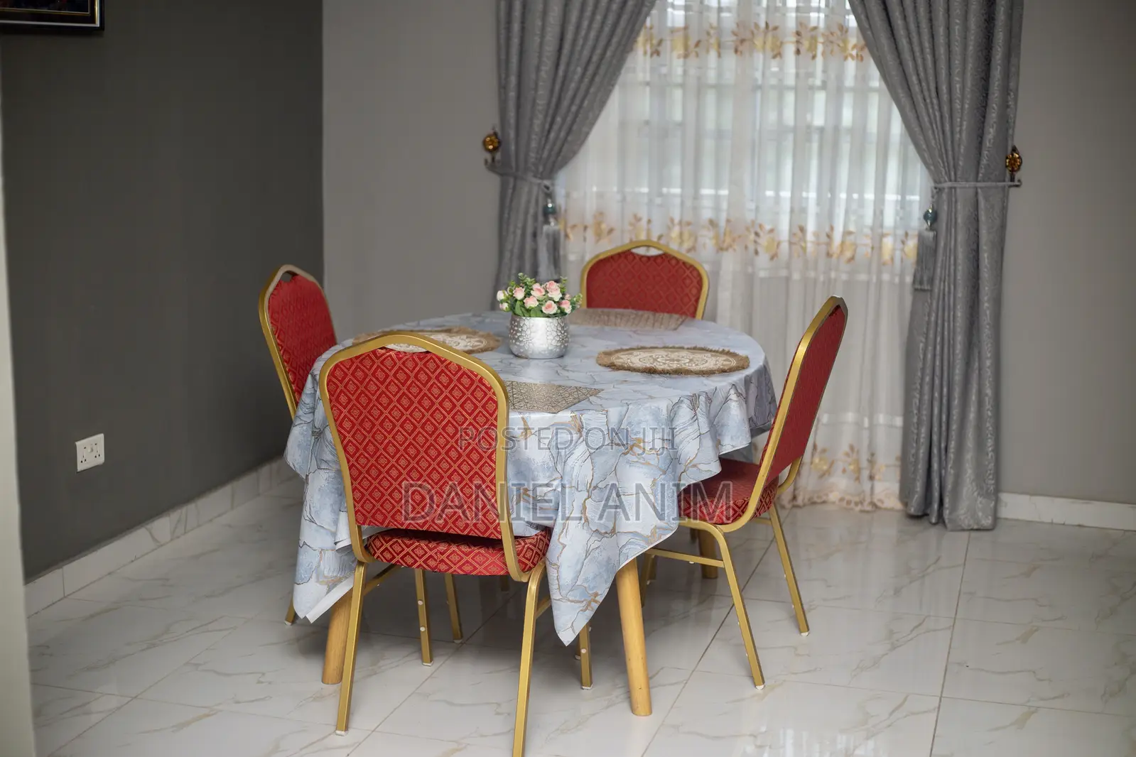 Furnished 2 or 3 BDRM Flat (Airbnb) in Accra for 1000ghc Per Night