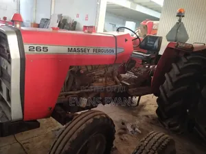 Massey Ferguson 265 Tractor