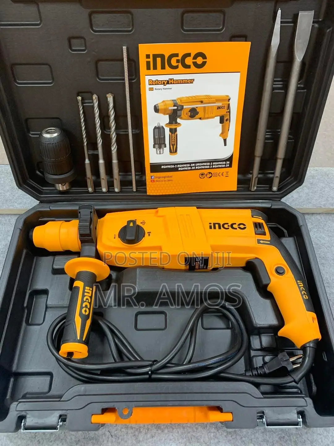 800 Watt Rotary Hammer + 6 PCS Accessories Included - Rgh9028-2