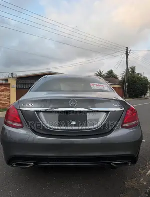 Mercedes-Benz C300 Base C300 AWD 4MATIC Sedan 2018 Silver
