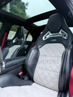 Mercedes-Benz C43 4Matic Sedan AWD (3.0L V6 9AM) 2017 White