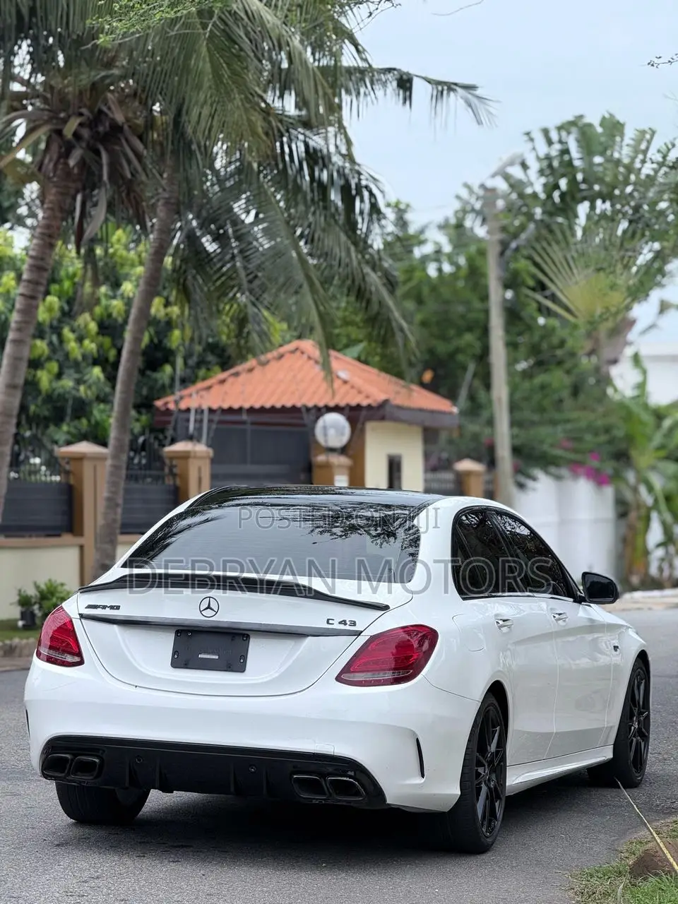 Mercedes-Benz C43 4Matic Sedan AWD (3.0L V6 9AM) 2017 White