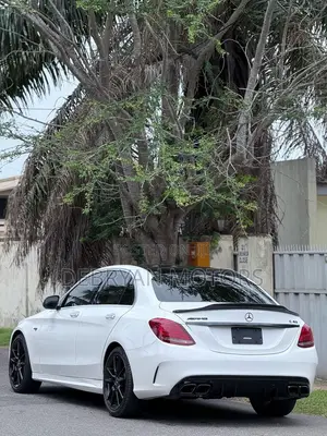 Mercedes-Benz C43 4Matic Sedan AWD (3.0L V6 9AM) 2017 White
