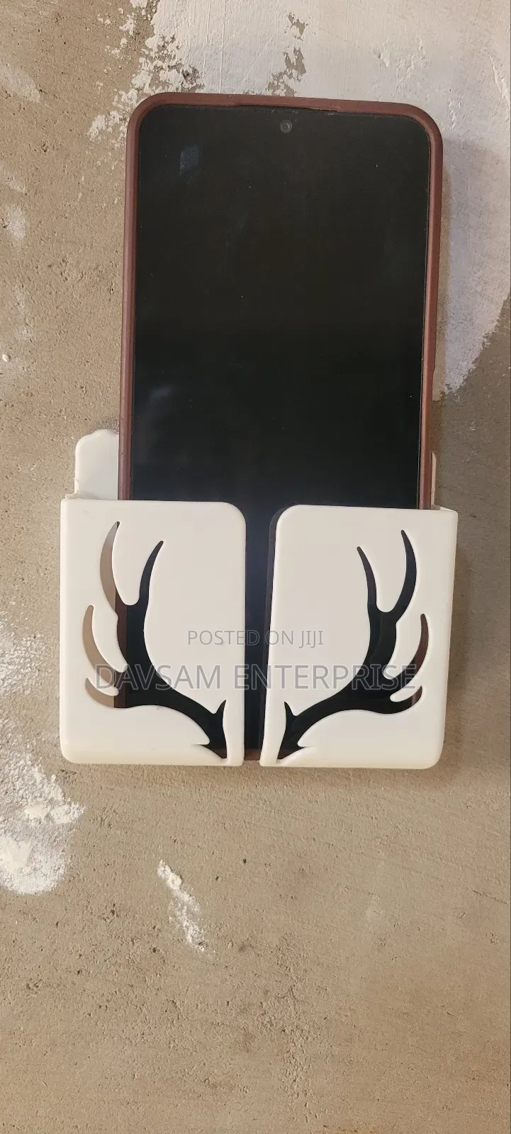 Remote and Phones Holders