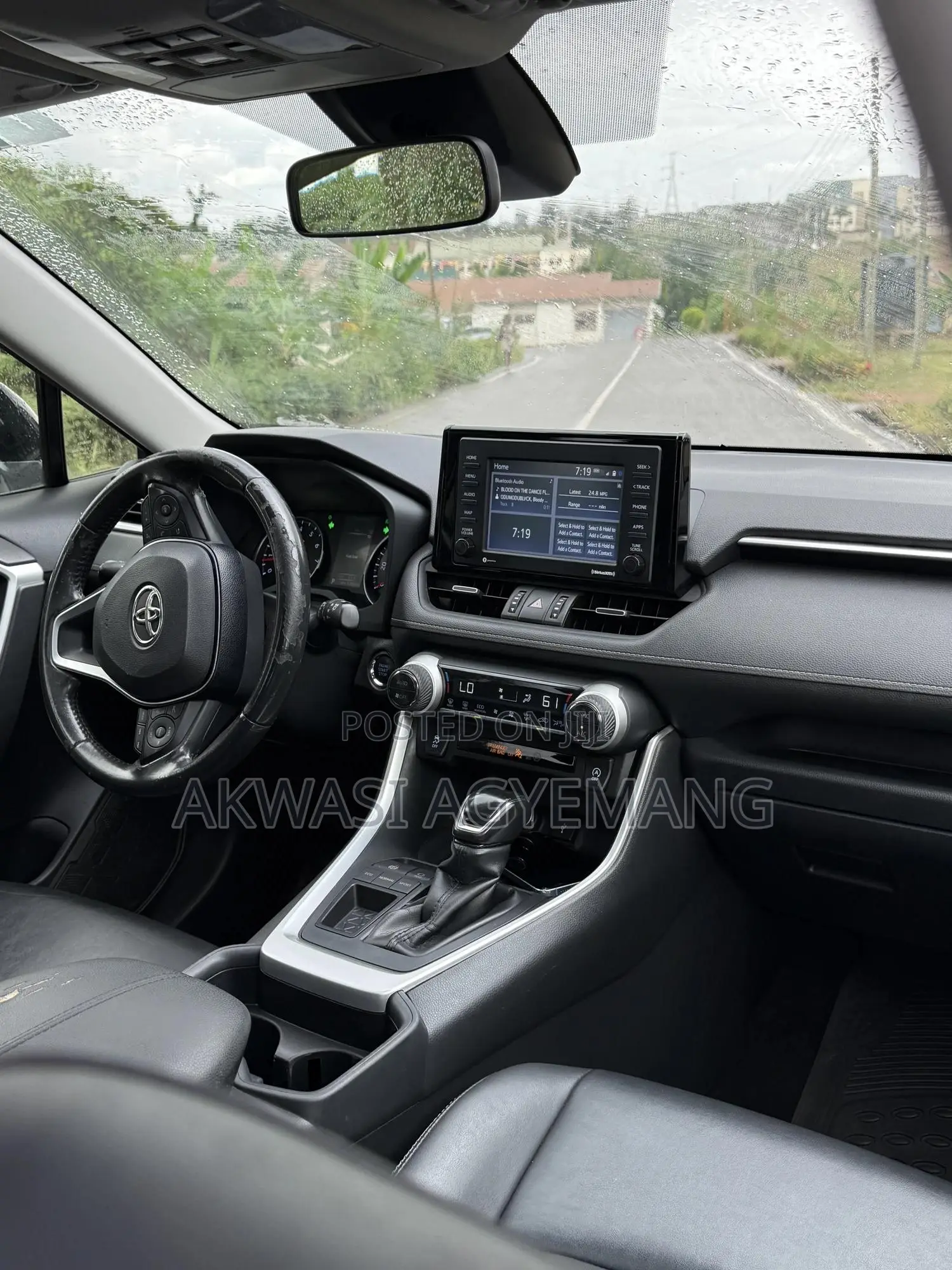 Toyota RAV4 XLE Premium AWD 2020 Blue