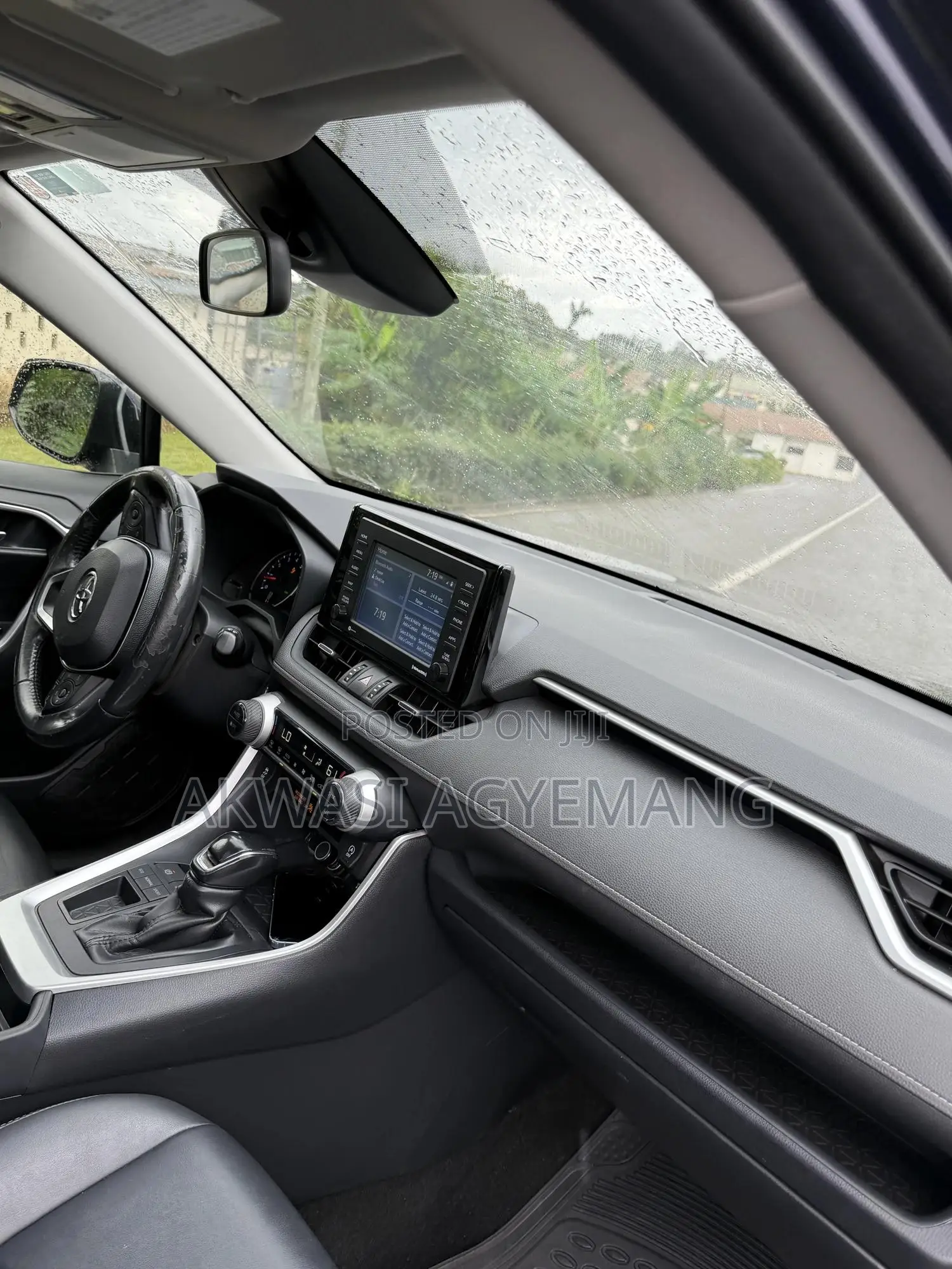 Toyota RAV4 XLE Premium AWD 2020 Blue